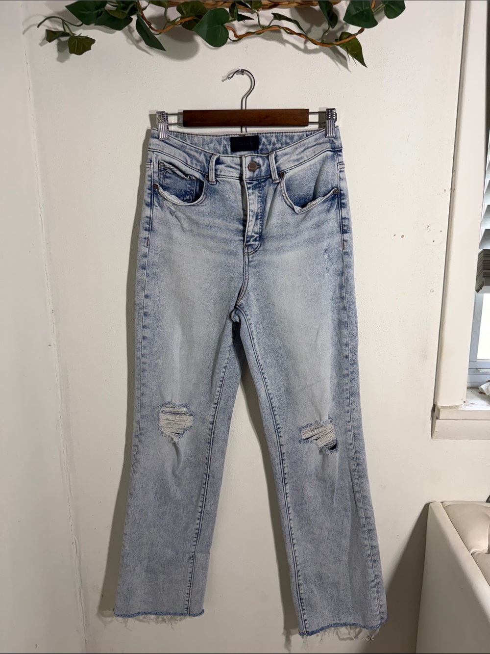 Buckle Light Wash Straight-Leg Jeans with Knee Rips